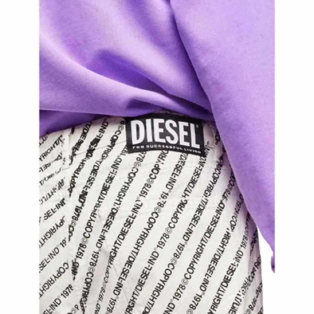 Diesel D-Macs Copyright Print Jeans White/Black W32 L32– Worn Once - Picture 6 of 16